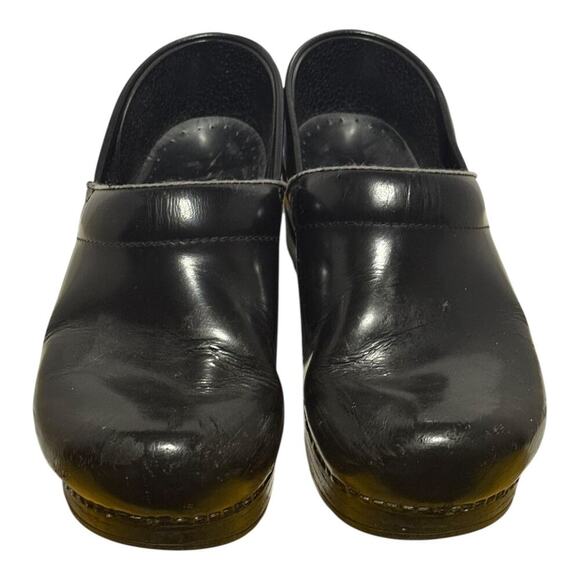 Dansko Professional Black Leather Clogs Women's Size 8 Comfort Work Shoes - Picture 3 of 8